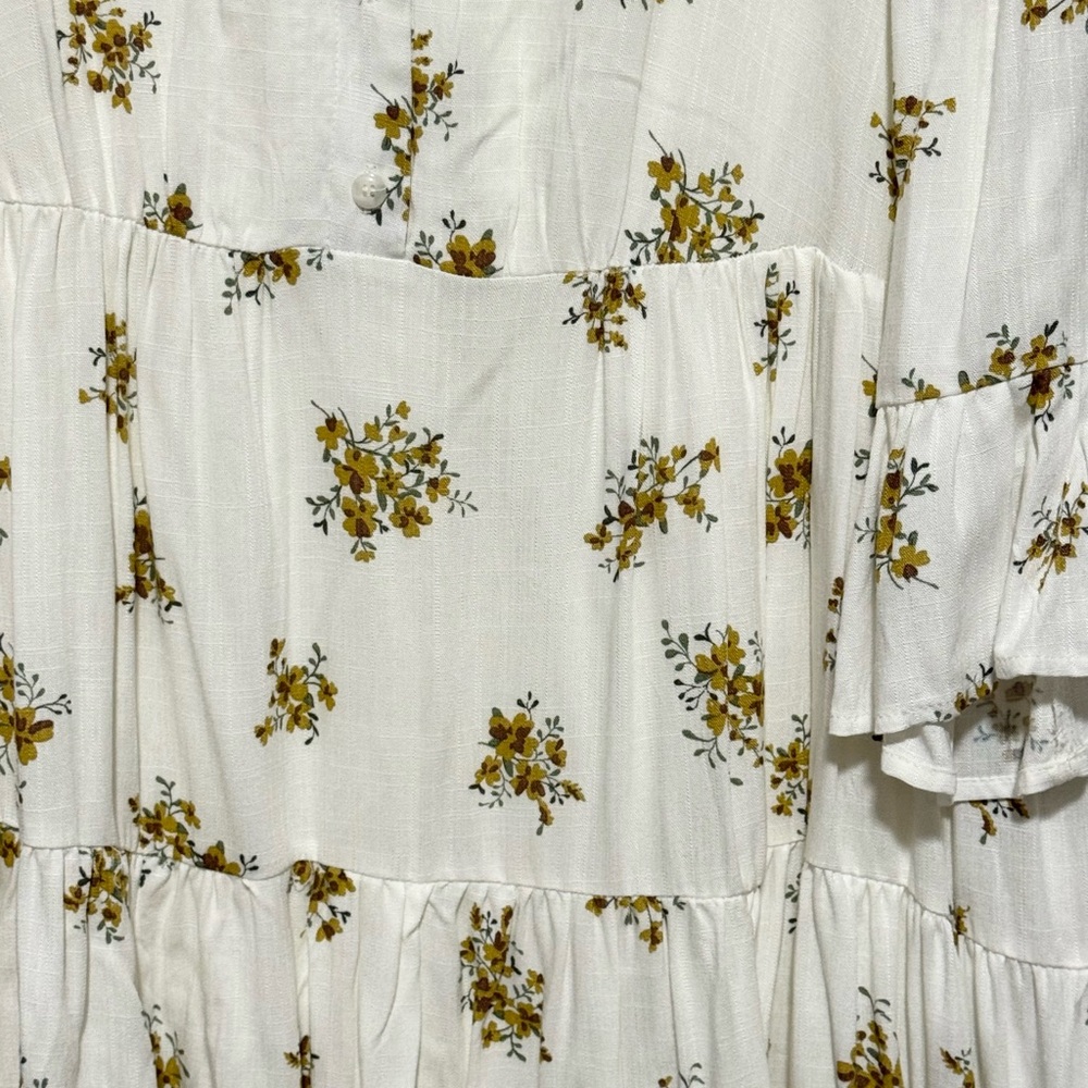 Floral Print White Dress size Large - Picture 3 of 8